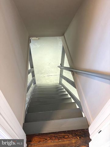 402 BOULEVARD ST, Florence, NJ 08518