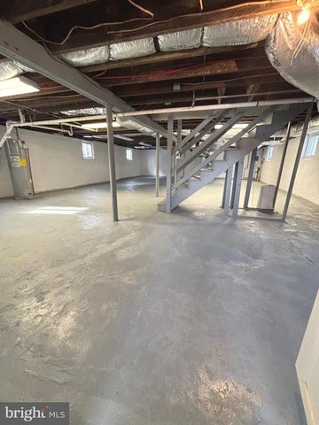 402 BOULEVARD ST, Florence, NJ 08518