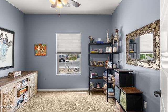 940 Flora Vista Drive, Las Cruces, NM 88007