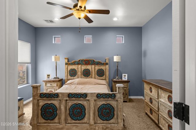 940 Flora Vista Drive, Las Cruces, NM 88007