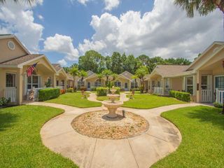 703 NW San Remo Circle, Port St. Lucie, FL 34986