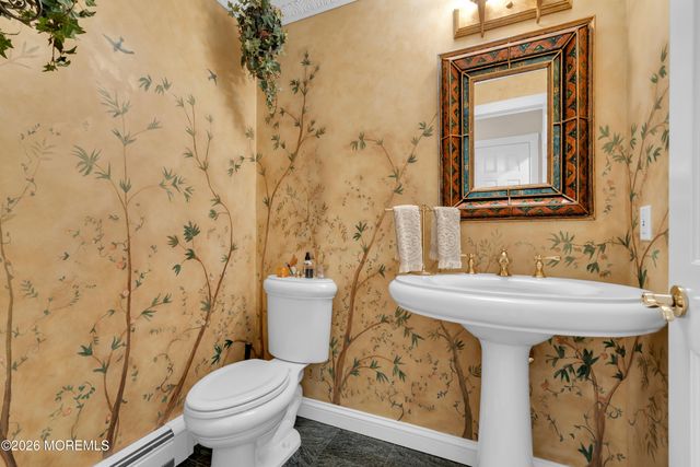 481 Eagle Point Drive, Toms River, NJ 08753