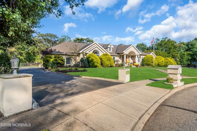 481 Eagle Point Drive, Toms River, NJ 08753