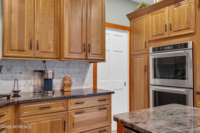 481 Eagle Point Drive, Toms River, NJ 08753