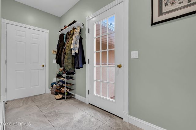 481 Eagle Point Drive, Toms River, NJ 08753