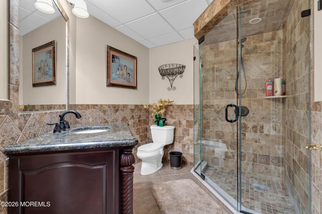 481 Eagle Point Drive, Toms River, NJ 08753