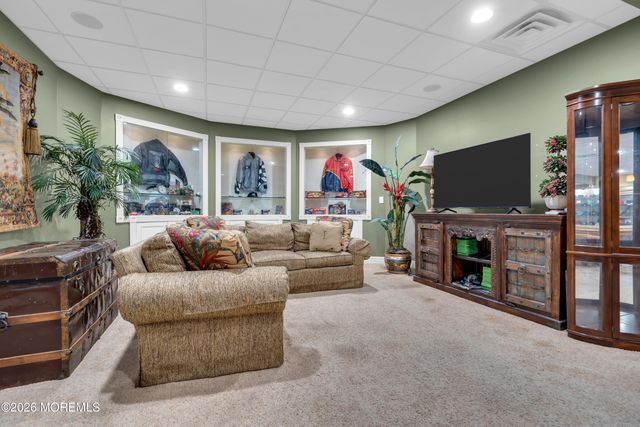 481 Eagle Point Drive, Toms River, NJ 08753