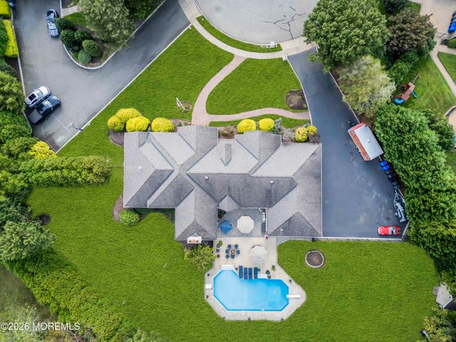 481 Eagle Point Drive, Toms River, NJ 08753