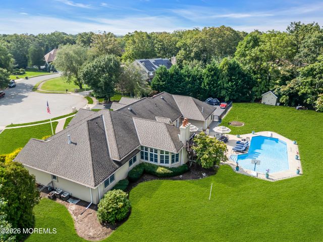 481 Eagle Point Drive, Toms River, NJ 08753