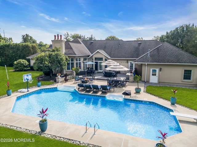 481 Eagle Point Drive, Toms River, NJ 08753