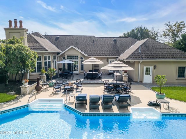 481 Eagle Point Drive, Toms River, NJ 08753