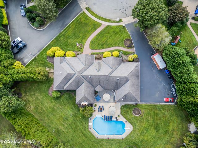 481 Eagle Point Drive, Toms River, NJ 08753