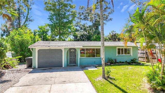 2212 VINSON AVENUE, Sarasota, FL 34232