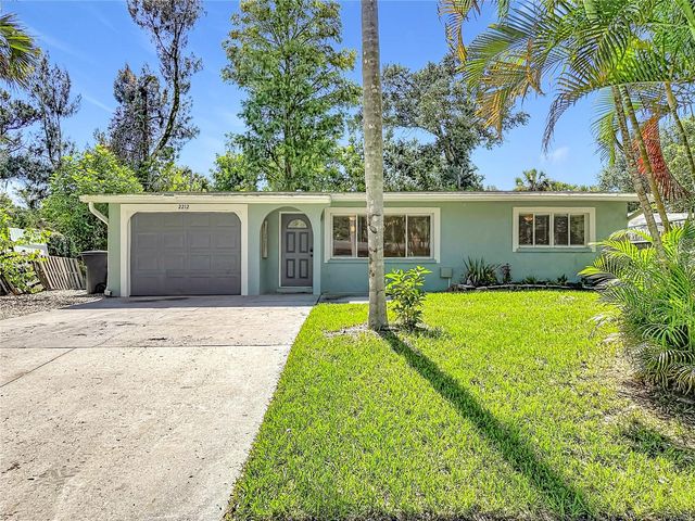 2212 VINSON AVENUE, Sarasota, FL 34232