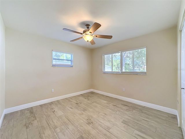 2212 VINSON AVENUE, Sarasota, FL 34232