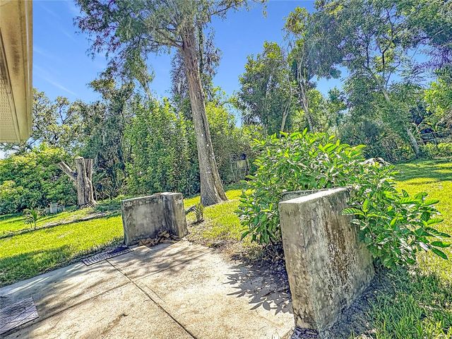 2212 VINSON AVENUE, Sarasota, FL 34232