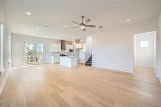 1531 N Red Bud LN 26, Round Rock, TX 78665