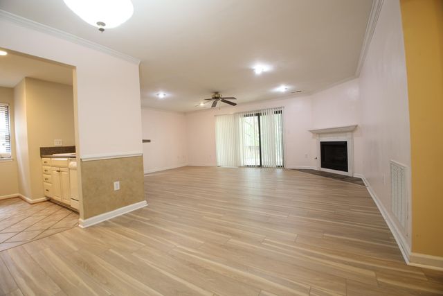 3351 Forest Ridge RD, Roanoke, VA 24018