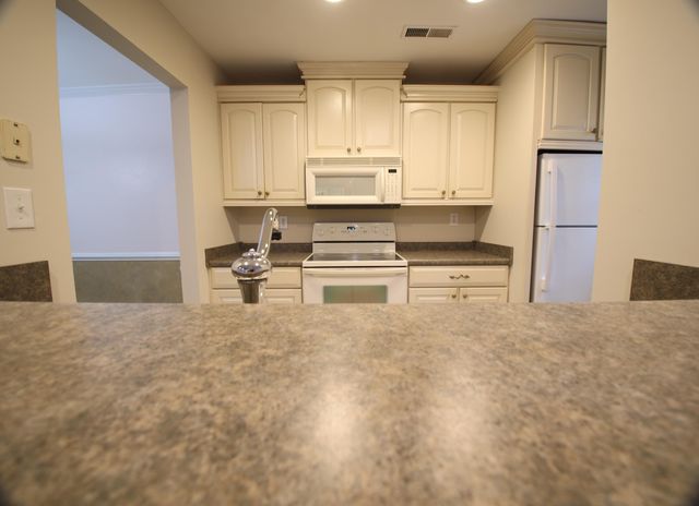 3351 Forest Ridge RD, Roanoke, VA 24018