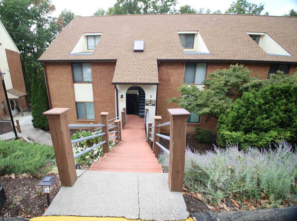 3351 Forest Ridge RD, Roanoke, VA 24018