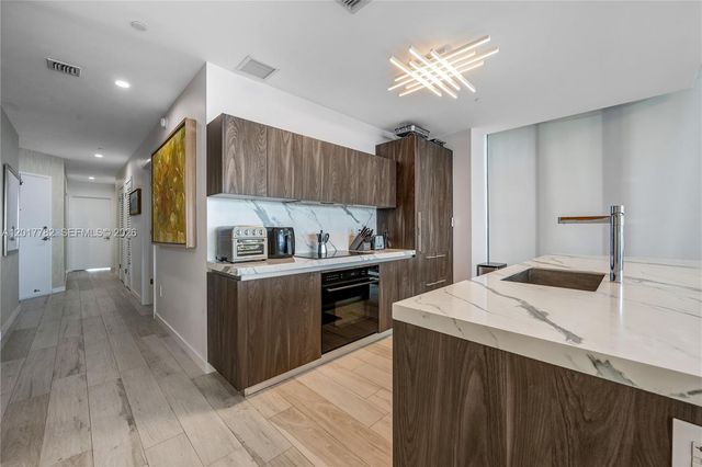 480 NE 31st St 907, Miami, FL 33137