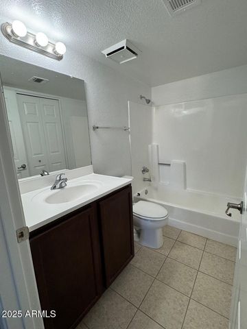 1720 E THUNDERBIRD Road 2068, Phoenix, AZ 85022