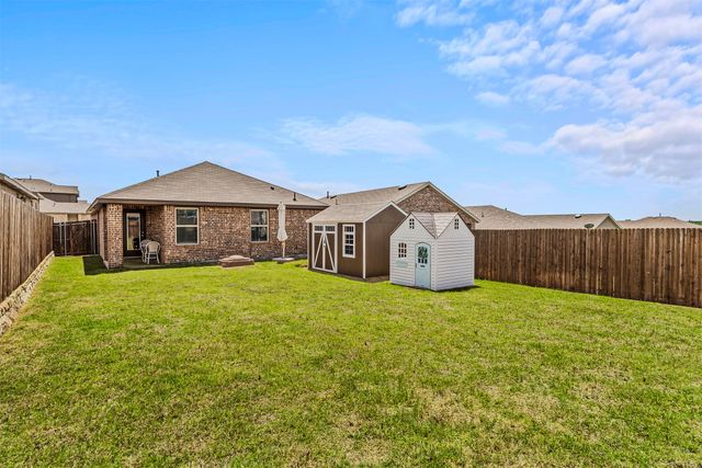 1020 Rio Bravo Drive, Forney, TX 75126