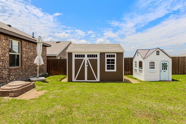 1020 Rio Bravo Drive, Forney, TX 75126