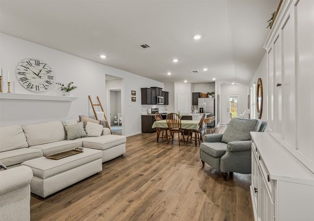 1020 Rio Bravo Drive, Forney, TX 75126