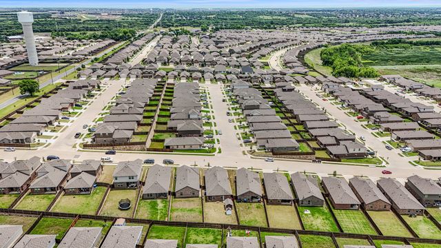 1020 Rio Bravo Drive, Forney, TX 75126