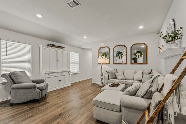 1020 Rio Bravo Drive, Forney, TX 75126