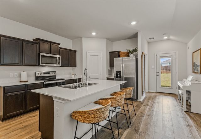 1020 Rio Bravo Drive, Forney, TX 75126