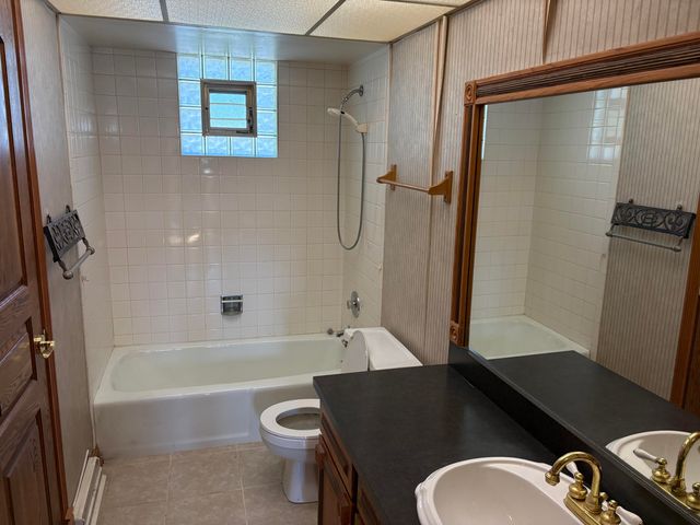 527 Osage Drive, Dyer, IN 46311