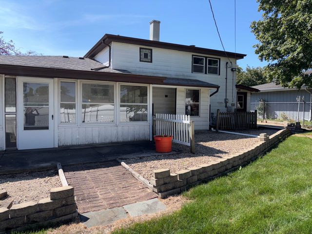 527 Osage Drive, Dyer, IN 46311