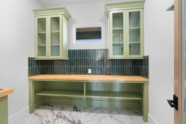 3705 County Road 211 RD, Bertram, TX 78605