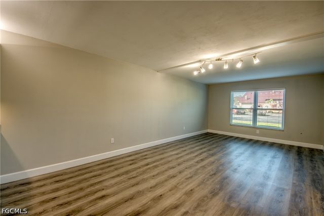 2526 SE 16th PL 108, Cape Coral, FL 33904