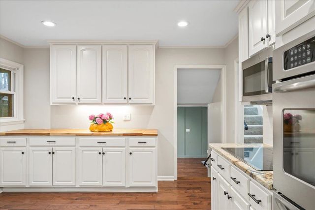 1595 MCHENRY CV, Germantown, TN 38138