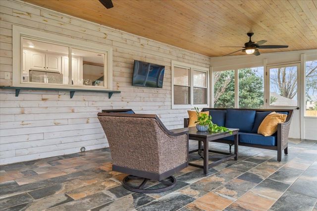 1595 MCHENRY CV, Germantown, TN 38138