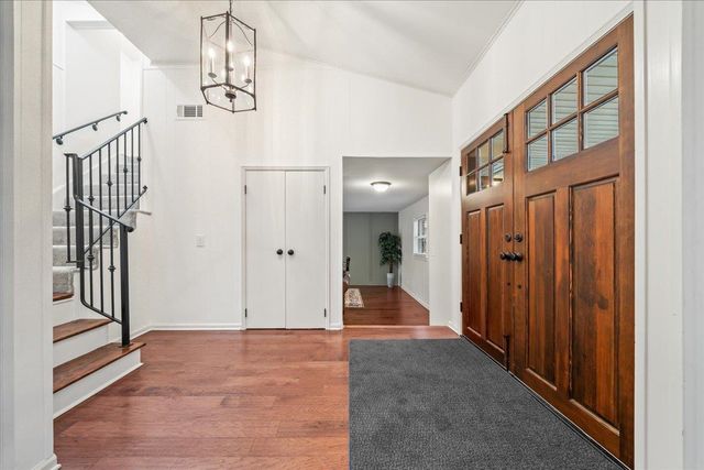 1595 MCHENRY CV, Germantown, TN 38138