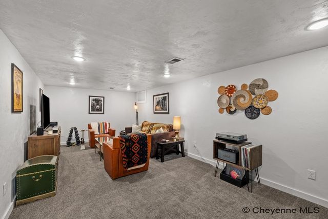 4500 PIERCE AVE, Cheyenne, WY 82001