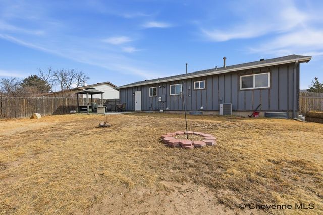 4500 PIERCE AVE, Cheyenne, WY 82001