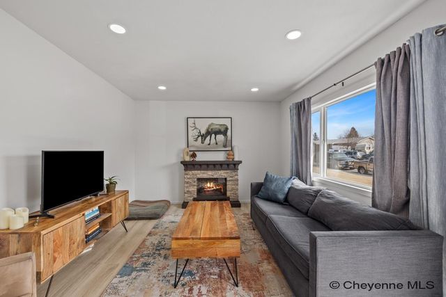 4500 PIERCE AVE, Cheyenne, WY 82001