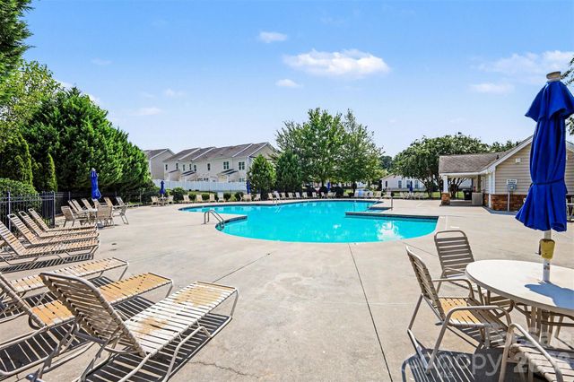 229 Misty Knoll Lane, Belmont, NC 28012