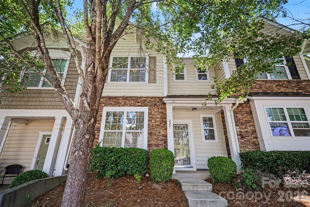 229 Misty Knoll Lane, Belmont, NC 28012