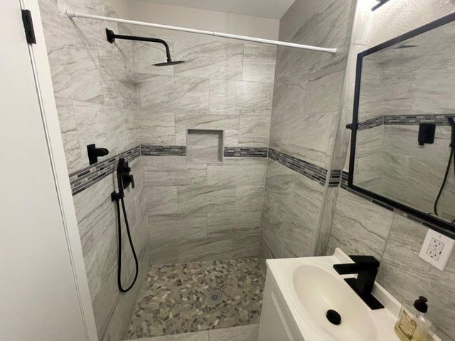 605 Kentshire CIR, Austin, TX 78704