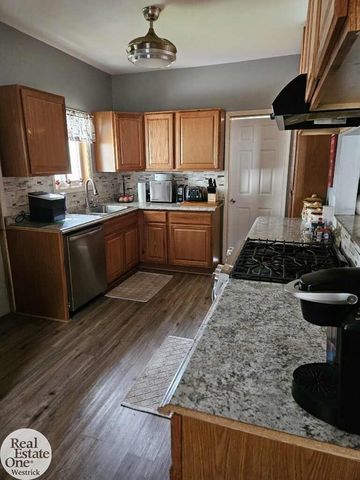 1914 16th Street, Port Huron, MI 48060