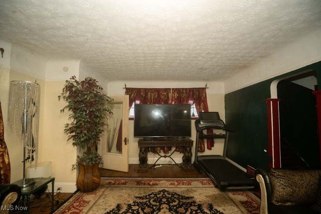 550 E 107th Street, Cleveland, OH 44108