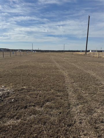 215 Hill County Road 4434, Itasca, TX 76055