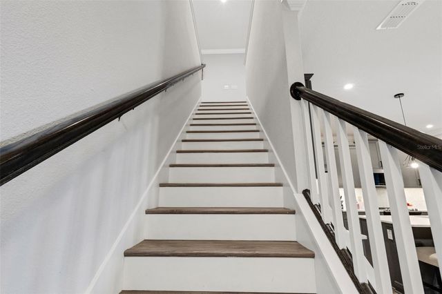 19298 BLUE POND DRIVE, Lutz, FL 33558