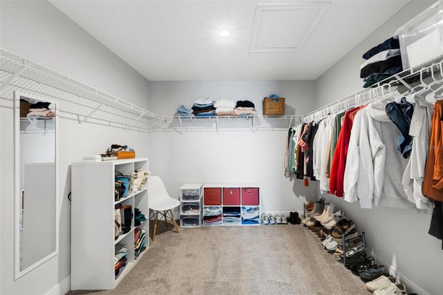 19298 BLUE POND DRIVE, Lutz, FL 33558